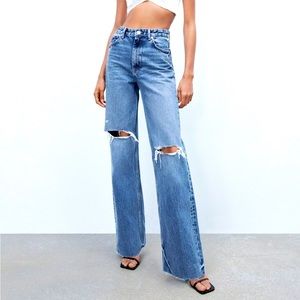 Super cute Zara Wide Leg Ripped Jeans!!